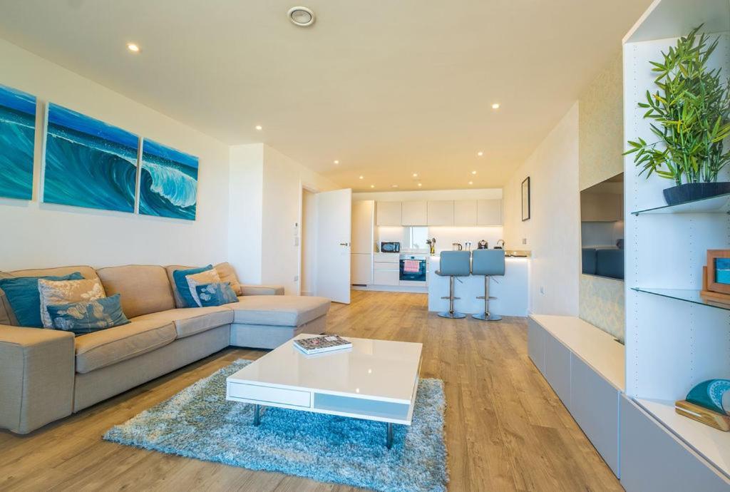 Luxury Beach Apartment Perranporth Exterior photo